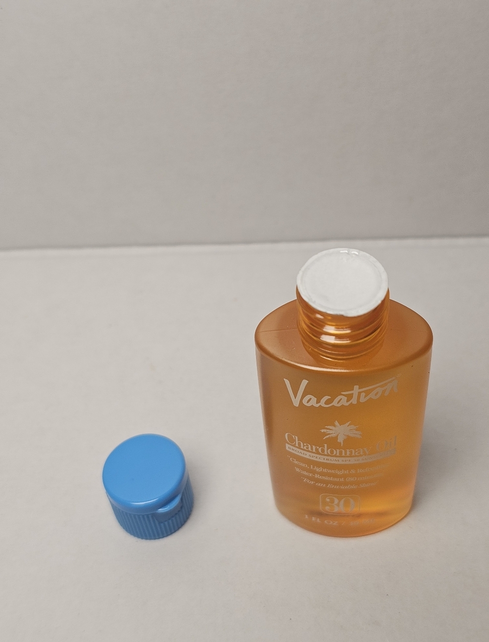 Chardonnay Oil SPF 30 Sunscreen - Blue Cap, Orange Bottle 1 FL OZ Travel Size - Picture 2 of 5